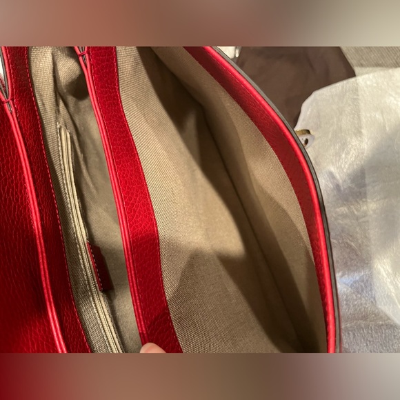 NEVER USED - GUCCI MEDIUM DOLLAR INTERLOCKING G SHOULDER BAG - Picture 8 of 16